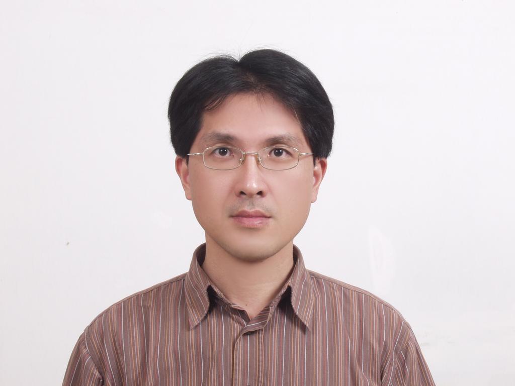 葉 志清
